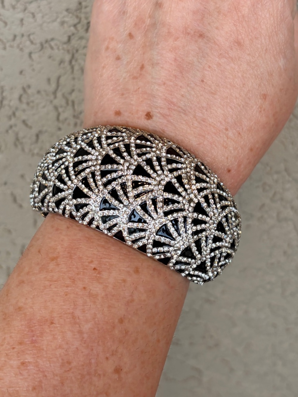 Speakeasy Style - Crystal Pavé Black Dome Bangle Bracelet